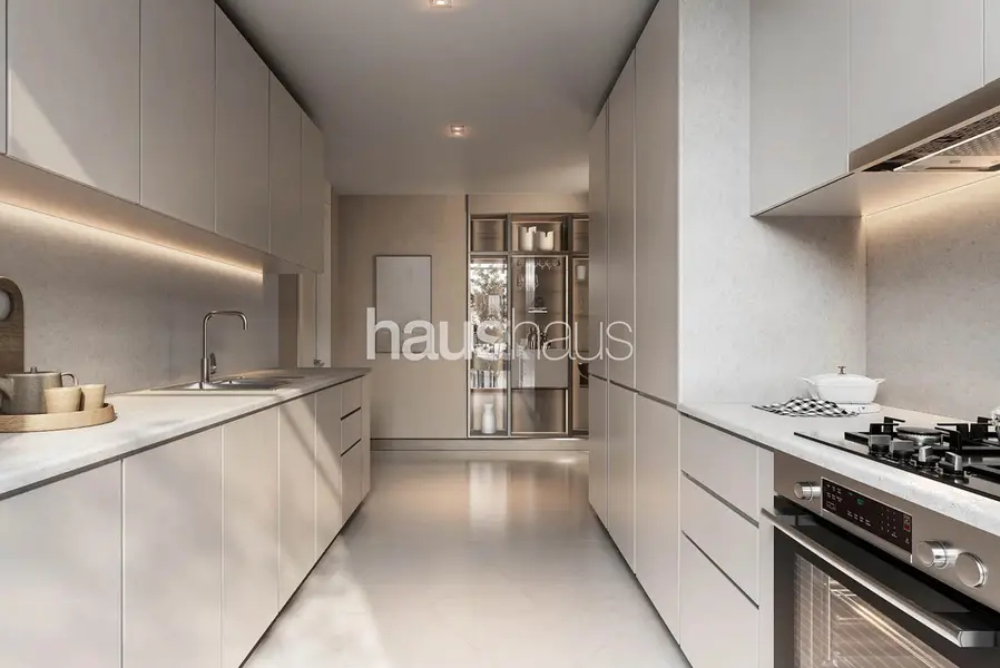 Premium Amenities | Large Plots | Luxury Villa