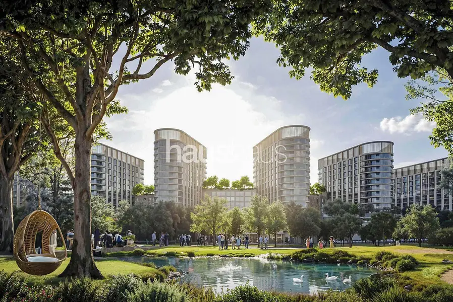 Premium Amenities | Large Plots | Luxury Villa