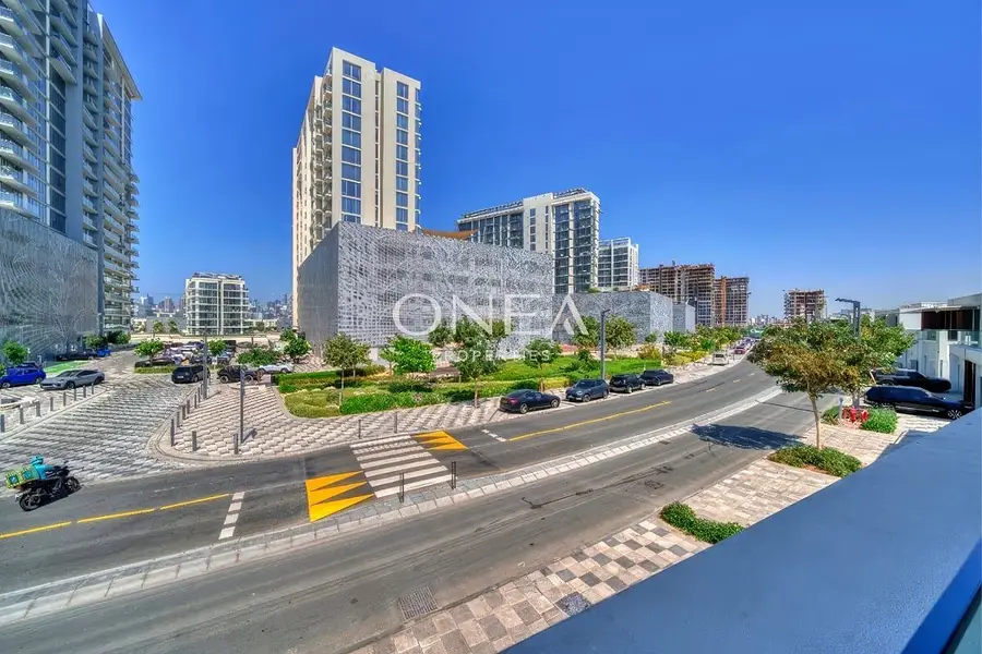 Elegant 4-Bedroom Villa | Park-Facing | Landscaped