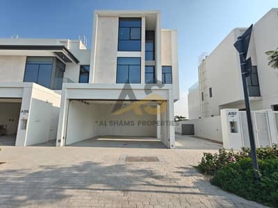 4 habitaciones Townhouse para en Alquiler en Mohammed Bin Rashid City (MBR City), Dubai - WhatsApp Image 2026-10-30 at 14.01. 54. jpeg 4 habitaciones Townhouse para en Alquiler en Mohammed Bin Rashid City (MBR City), Dubai - WhatsApp Image 2026-10-30 at 14.01. 54. jpeg