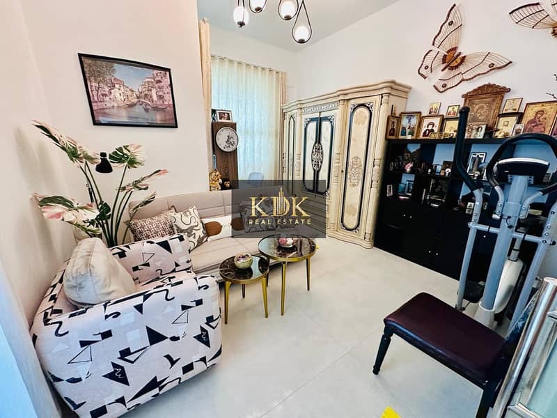 5 WhatsApp Image 2026-10-30 at 12.59. 40 PM (1). jpeg