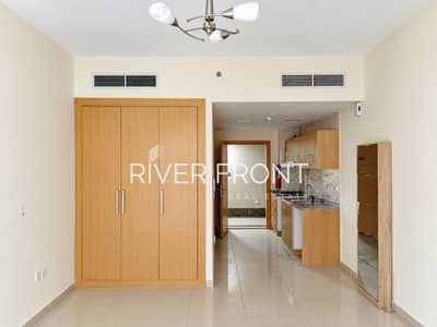Studio de  à à louer à Jumeirah Village Circle (JVC), Dubai - exec-e045d9d4-94c6-4695-bea1-9a28ed053264. png