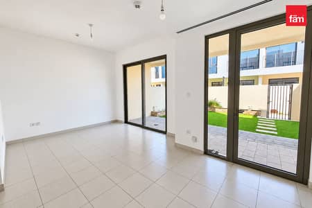 Townhouse de 3 chambres à à louer à Dubai South, Dubai - Maison de ville à Dubai South，Emaar South，Expo Golf Villas，Expo Golf Villas 3 (Parkside 3), 3 chambres, 100000 AED - 16726005