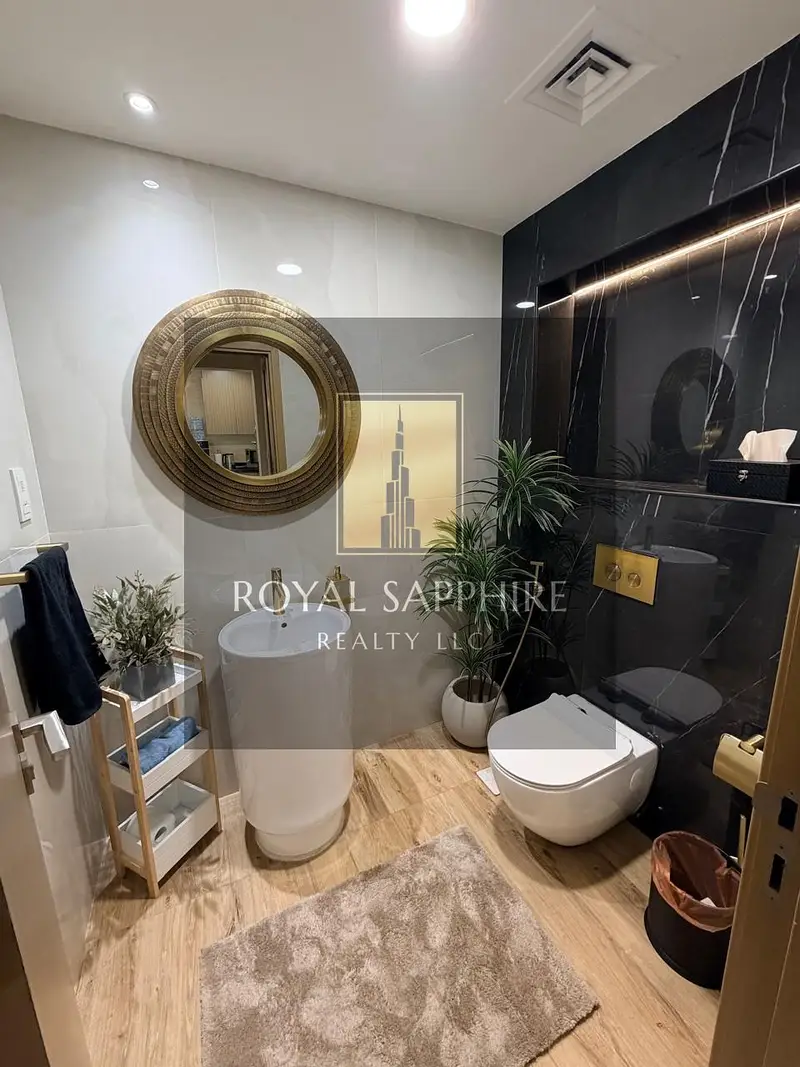 Fully Upgraded | 2BR + Maid Villa | Corner & Single Row | Prime Location