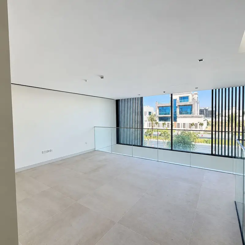 Corner Unit | Single Row | G+2 with Elevator