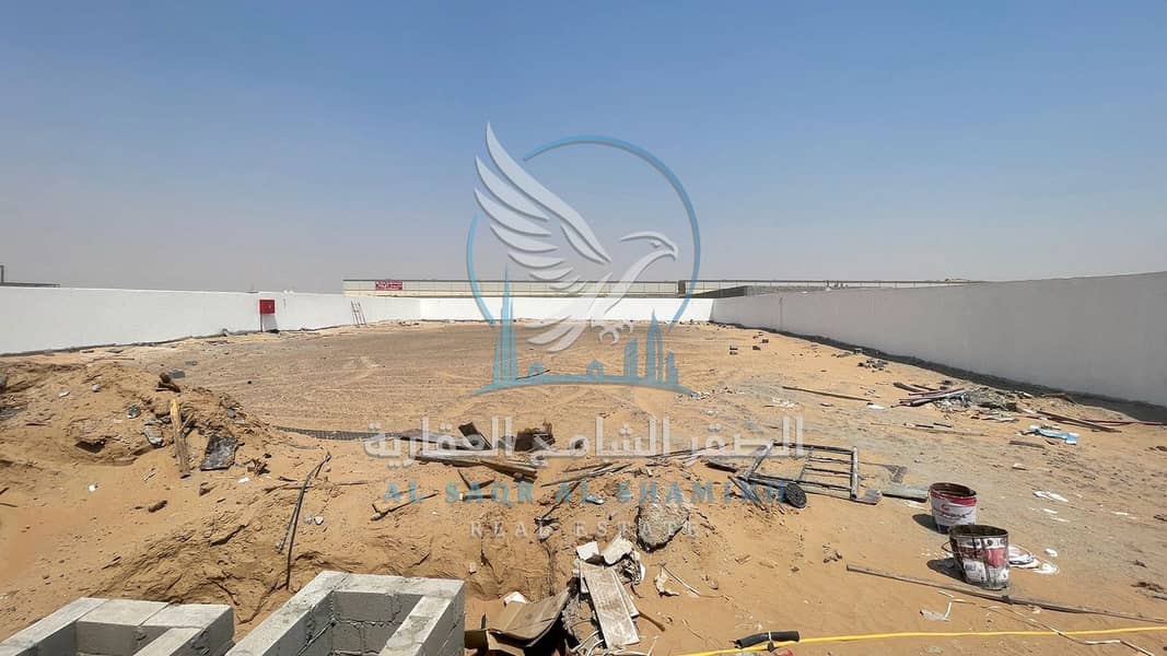 9 yard-for-rent-al-shargah-property-08. jpg