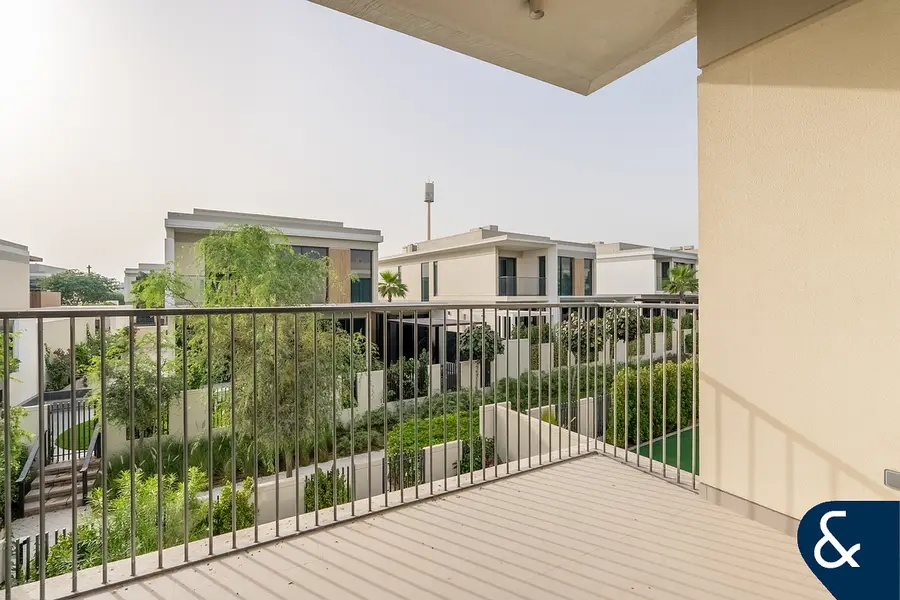 Upgraded | Prime Location | View of Park