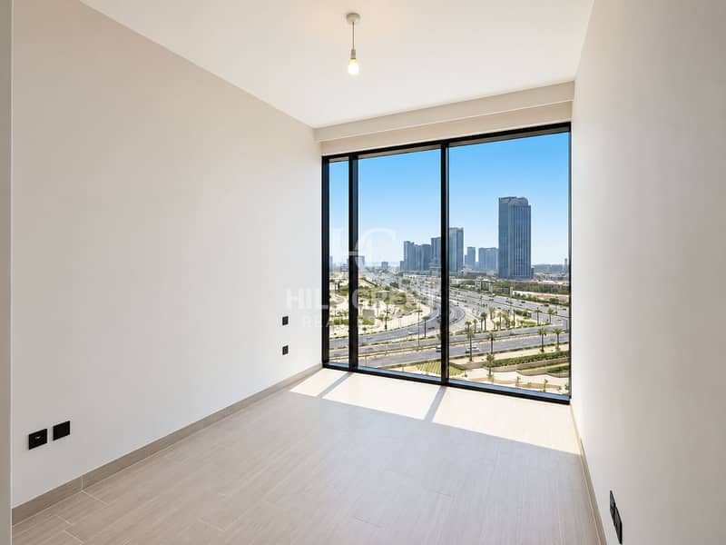 3 Minimal Apartment with City Skyline View. png