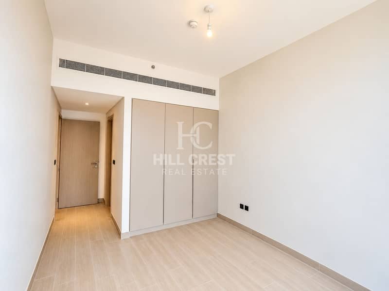 8 Minimalist Apartment Interior with Wardrobe and Hallway. png
