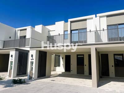 3 habitaciones Townhouse para en Venta en Tilal Al Ghaf, Dubai - Casa adosada en Tilal Al Ghaf,Aura Gardens, 3 dormitorios, 4020000 AED - 17036413 3 habitaciones Townhouse para en Venta en Tilal Al Ghaf, Dubai - Casa adosada en Tilal Al Ghaf,Aura Gardens, 3 dormitorios, 4020000 AED - 17036413