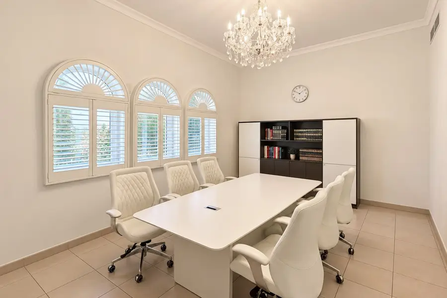 Exclusive | Upgraded | Fully Furnished
