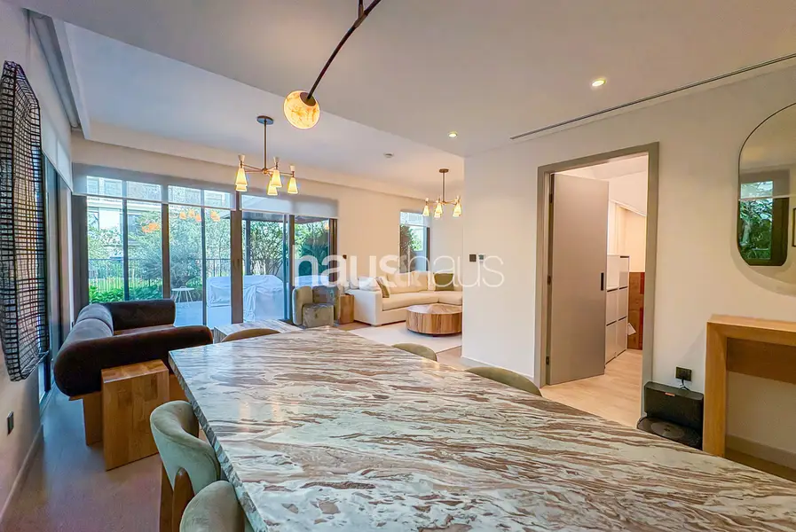 Large Plot | Upgraded | Best Location