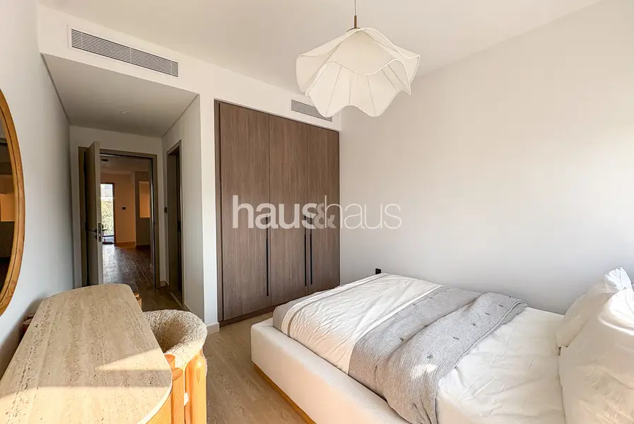 Large Plot | Upgraded | Best Location