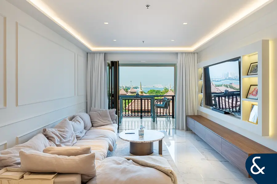 Fully Upgraded | Sea Views | Large Balcony