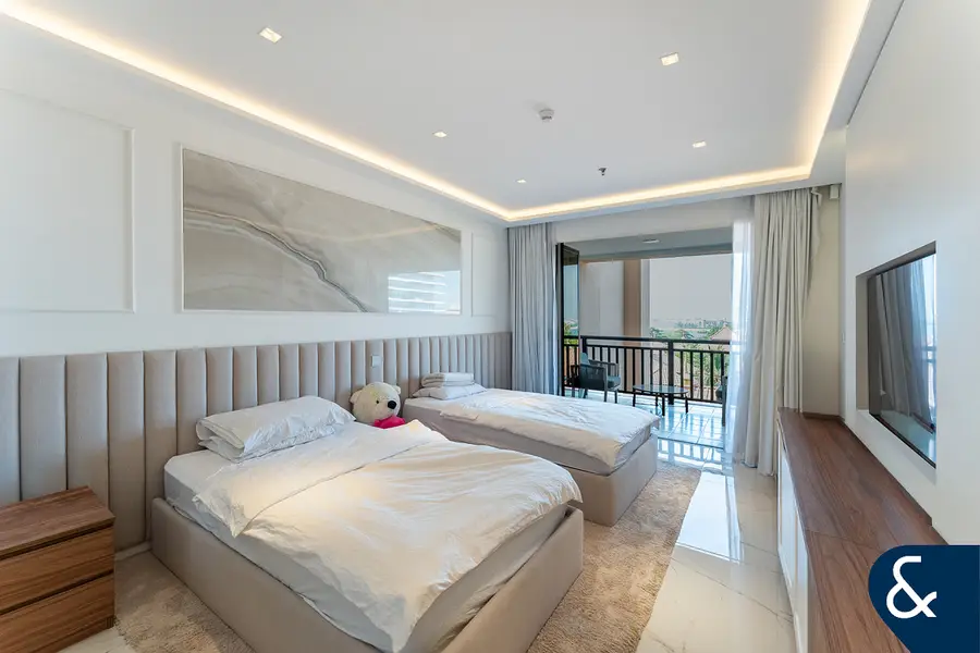 Fully Upgraded | Sea Views | Large Balcony
