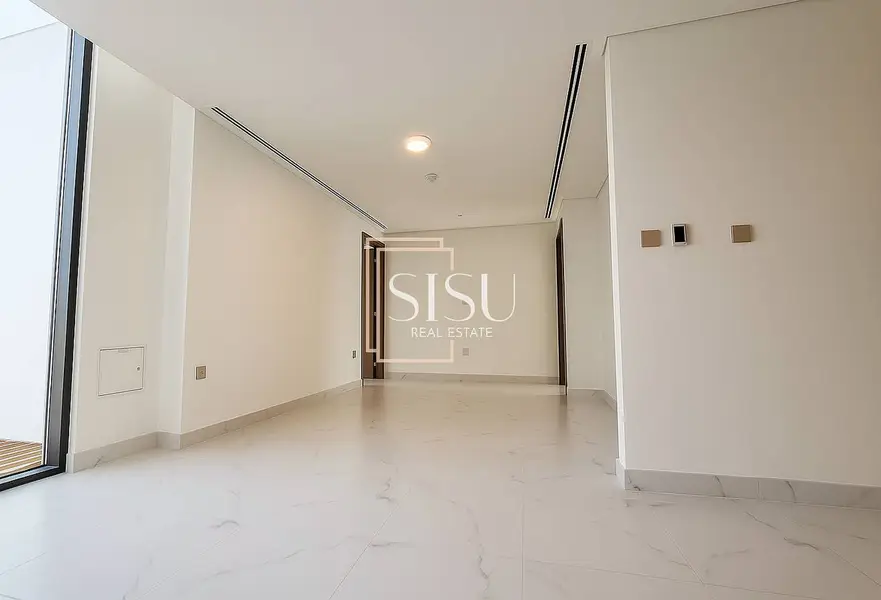 Pool Facing | Serious Seller | Exclusive | Vacant