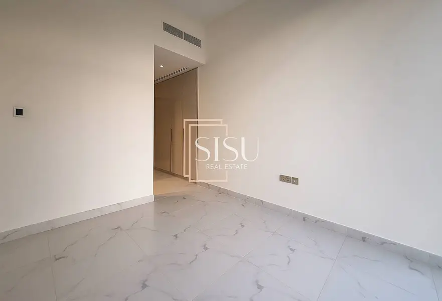 Pool Facing | Serious Seller | Exclusive | Vacant