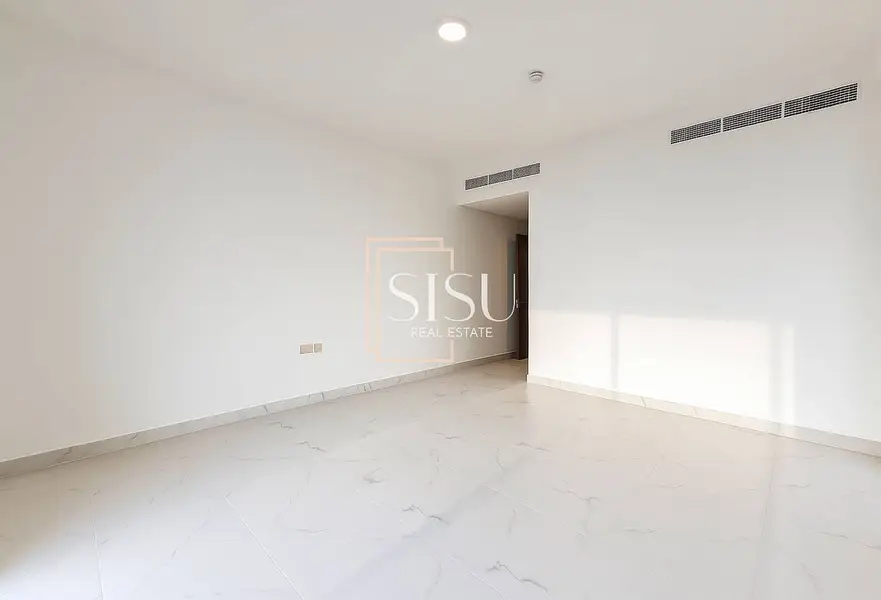 Pool Facing | Serious Seller | Exclusive | Vacant