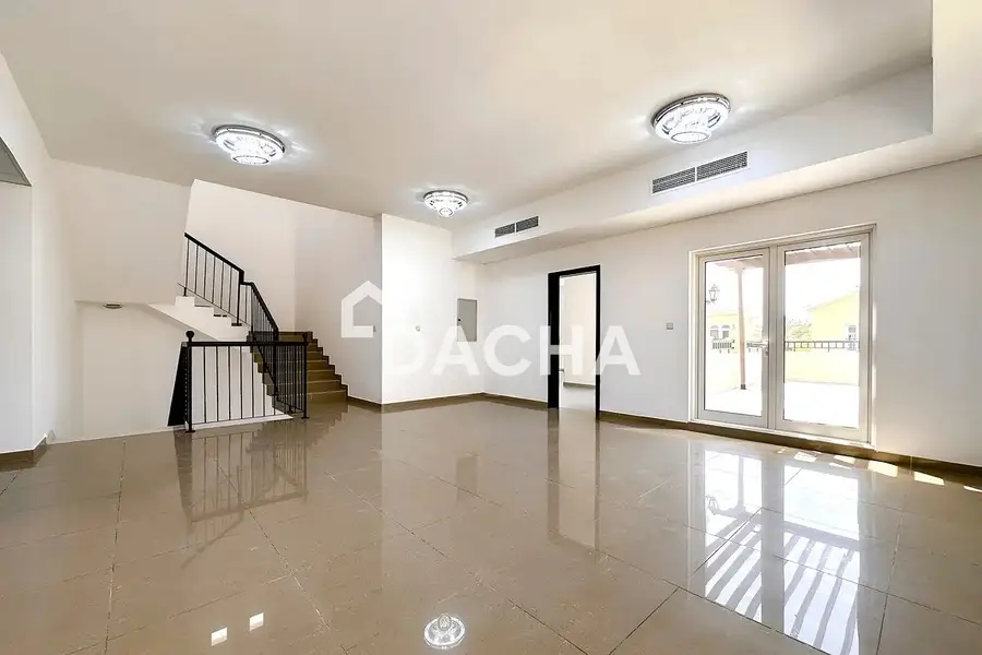 5 Bedroom | Mazaya C1 in Centro