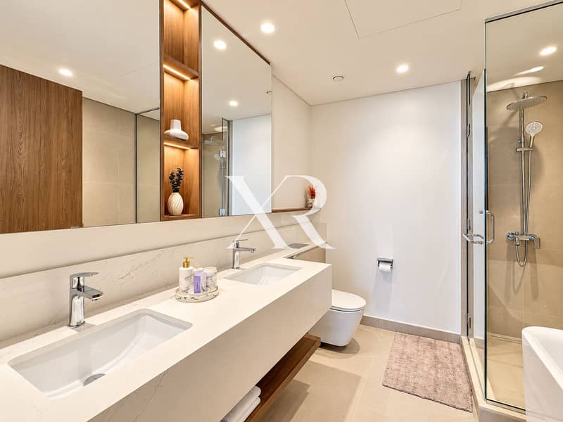 12 Warm Minimalist Luxury Bathroom. png