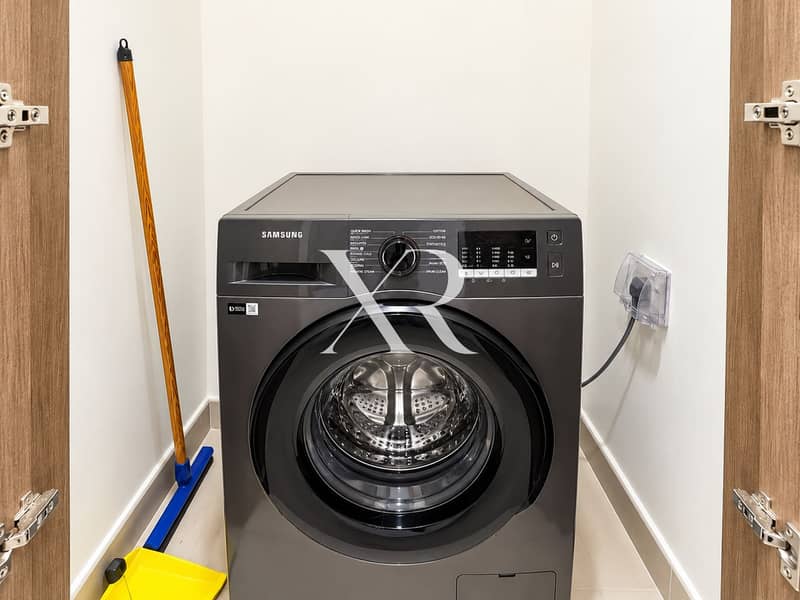 18 Minimalist Laundry Closet with Samsung Washer. png