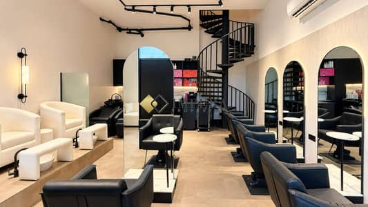 Shop in affitto a Jumeirah, Dubai - Negozio a Jumeirah,Jumeirah 3, 270000 AED - 17037600 Shop in affitto a Jumeirah, Dubai - Negozio a Jumeirah,Jumeirah 3, 270000 AED - 17037600
