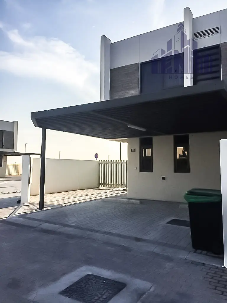 Spacious Family Home | Coursetia | DAMAC Hills 2