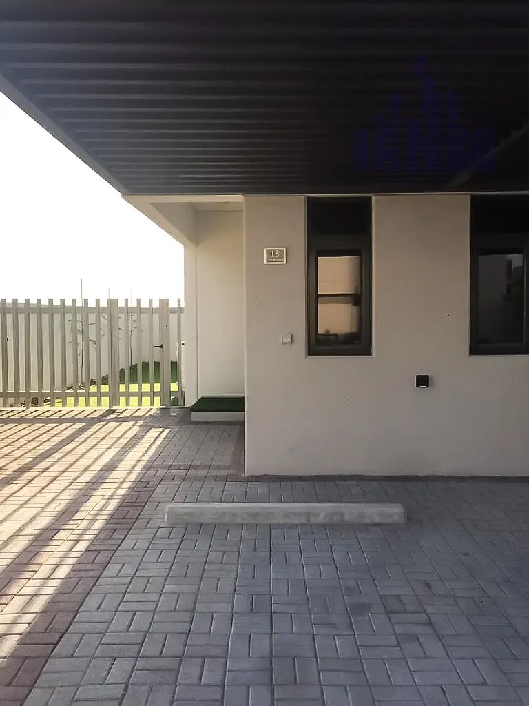 Spacious Family Home | Coursetia | DAMAC Hills 2
