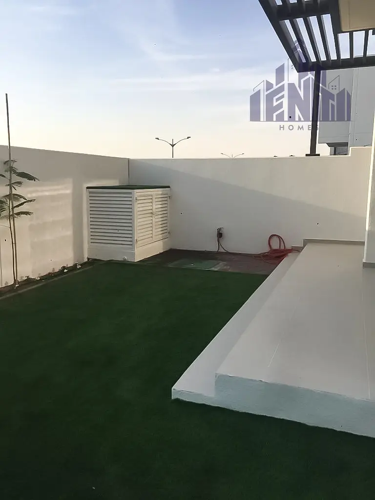 Spacious Family Home | Coursetia | DAMAC Hills 2
