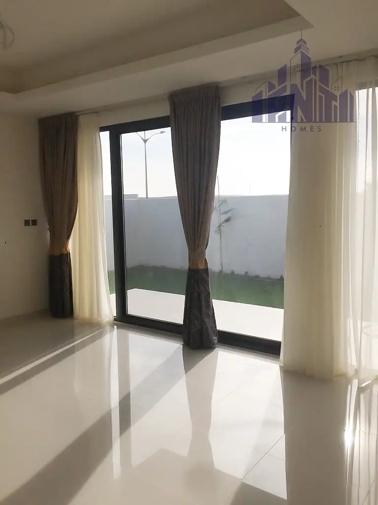 Spacious Family Home | Coursetia | DAMAC Hills 2
