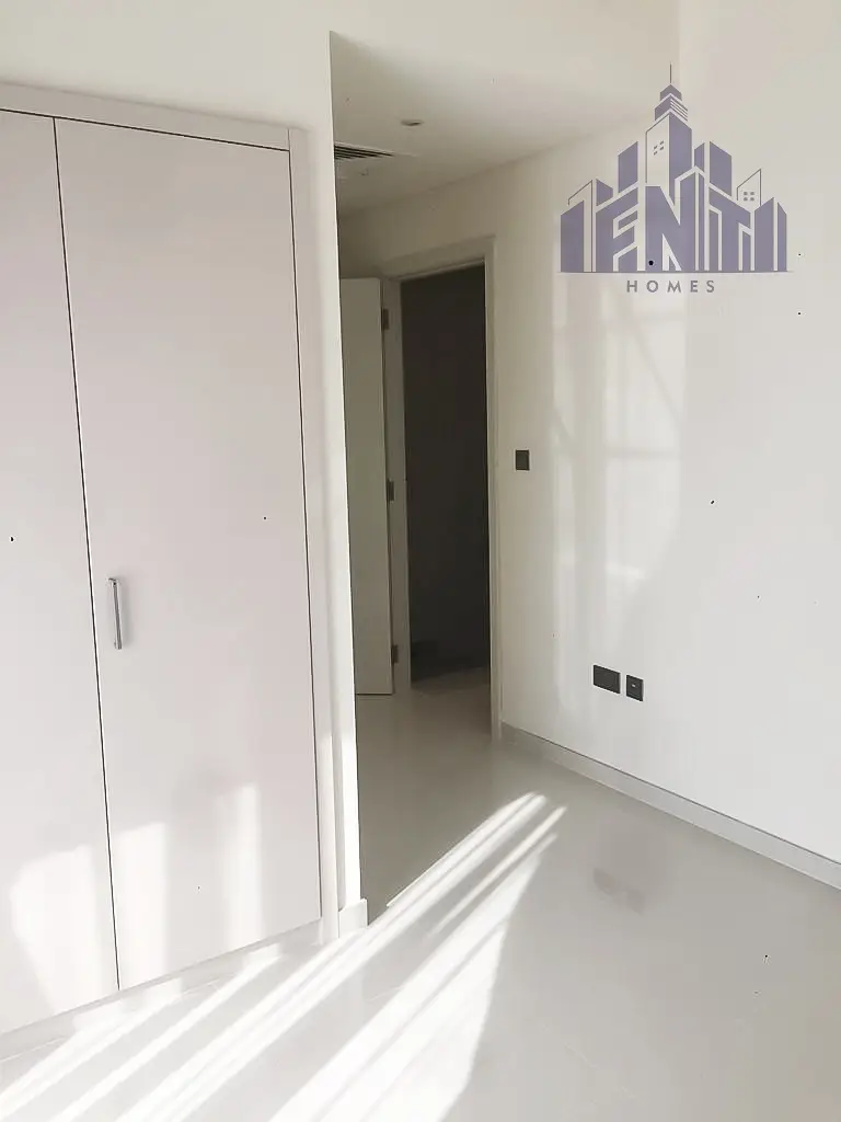 Spacious Family Home | Coursetia | DAMAC Hills 2