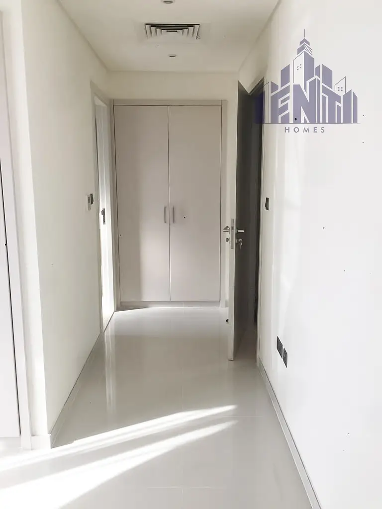 Spacious Family Home | Coursetia | DAMAC Hills 2