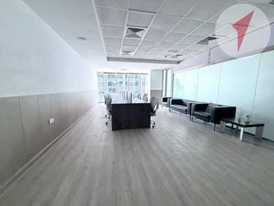 مکتب  للايجار في الخليج التجاري، دبي - WhatsApp Image 2026-10-15 at 14.57. 25 (1). jpeg