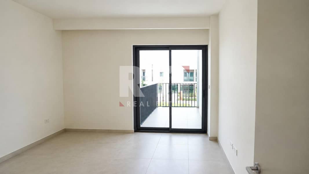 9 Image 9