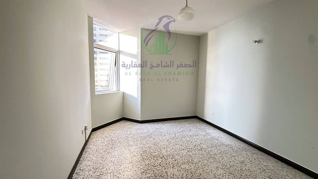 10 mhl-for-rent-alsharqh-property-07. jpg