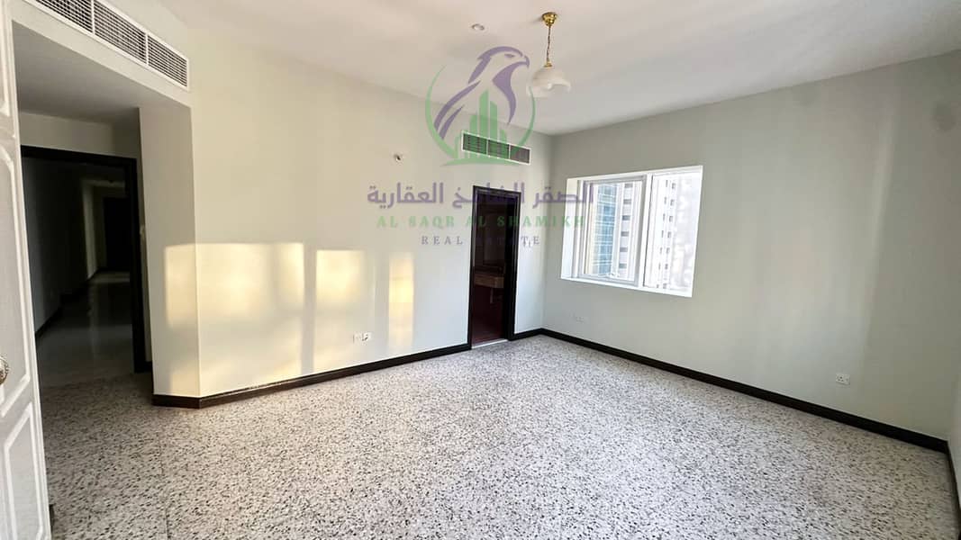 11 mhl-for-rent-alsharqh-property-09. jpg