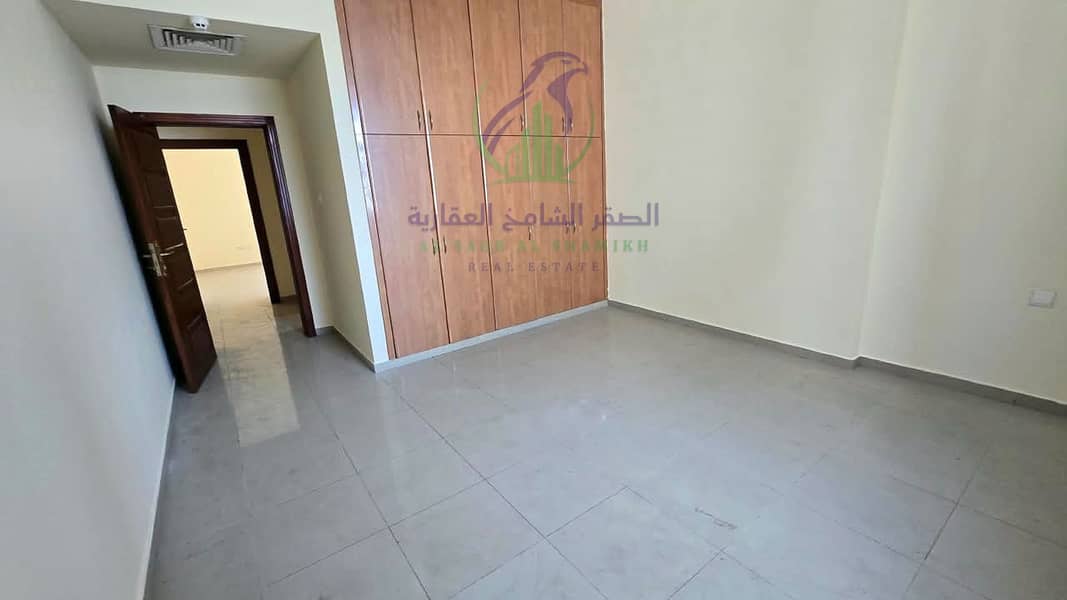 12 apartment-for-rent-3-bedroom-altaawn-alsharqh-bedroom-05. jpg