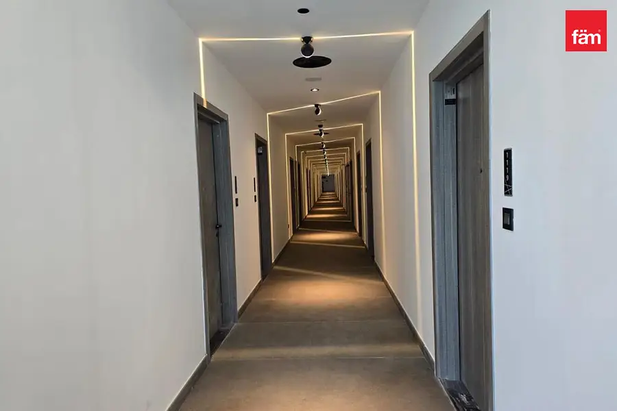 Corner Unit | Brand New | Near To Park