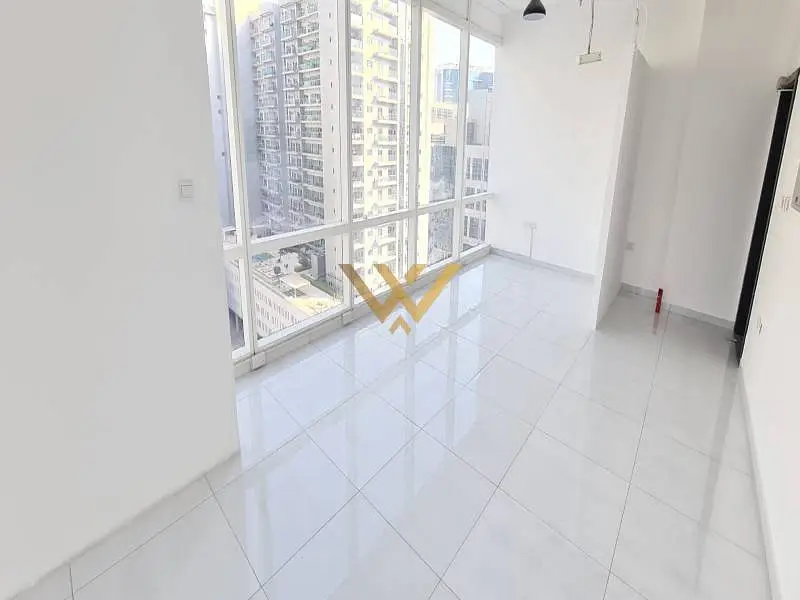 Corner Office | Vacant | Tamani Arts