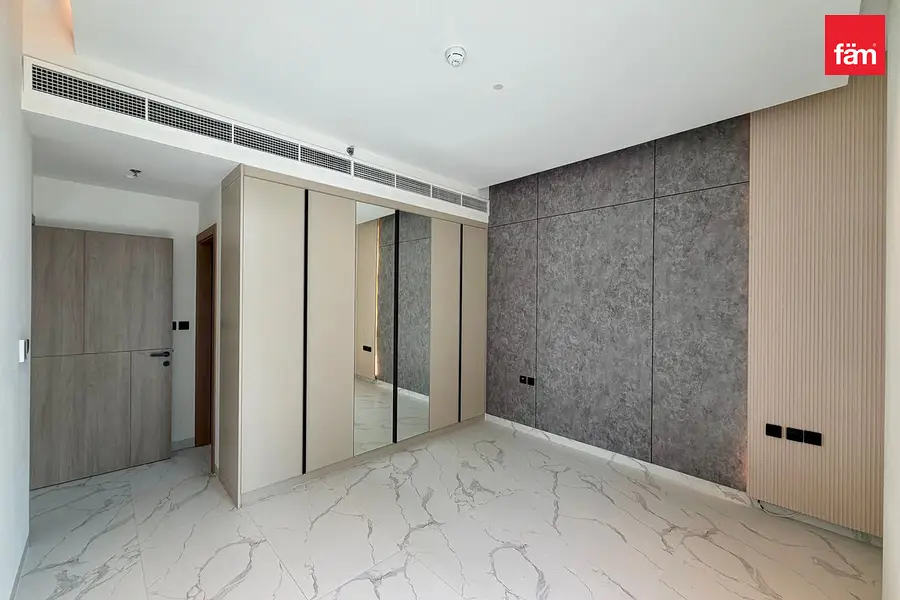 Upgraded | Brand New | Vacant | Luxury Finishes