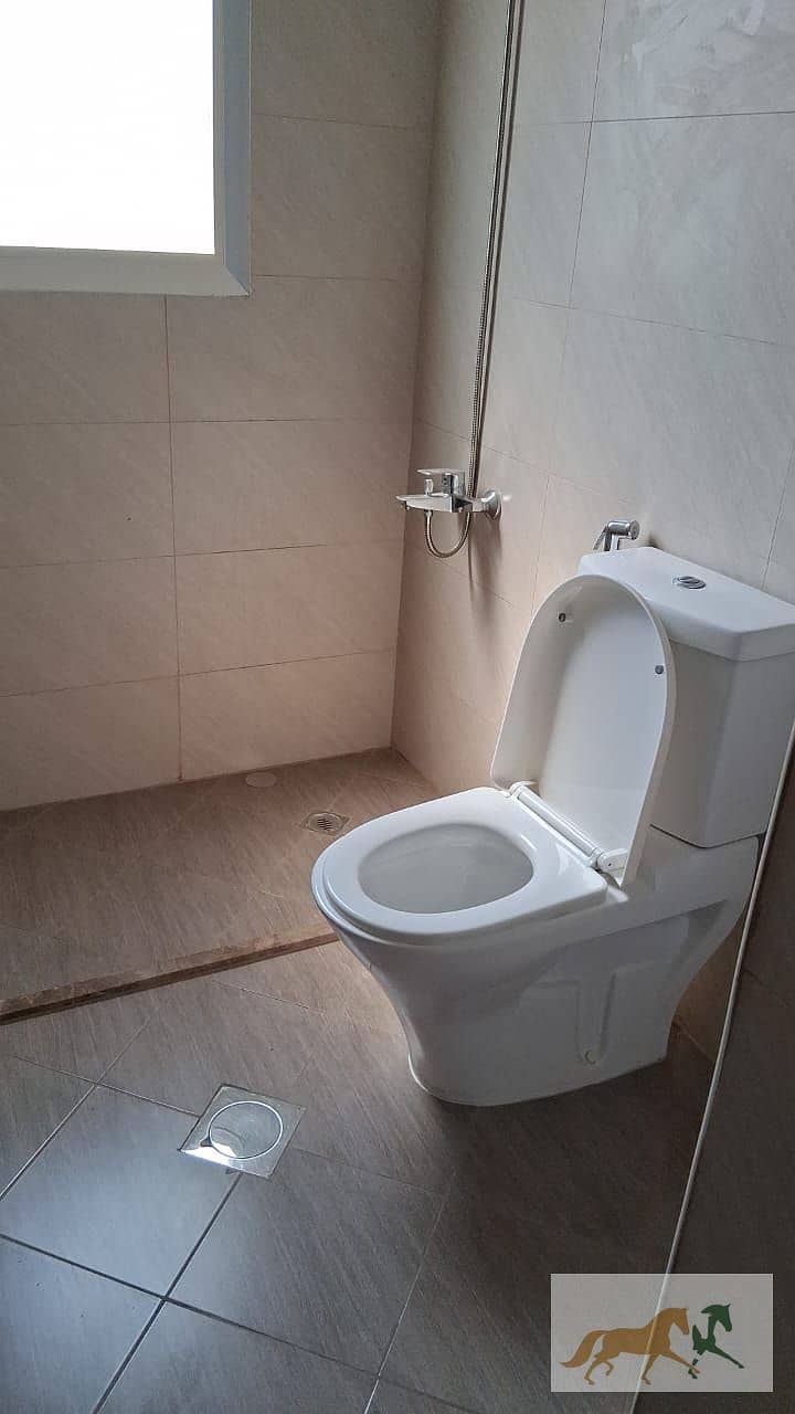 10 94e1d0dc-14a0-478c-b3b3-e99daf530d77. jpg
