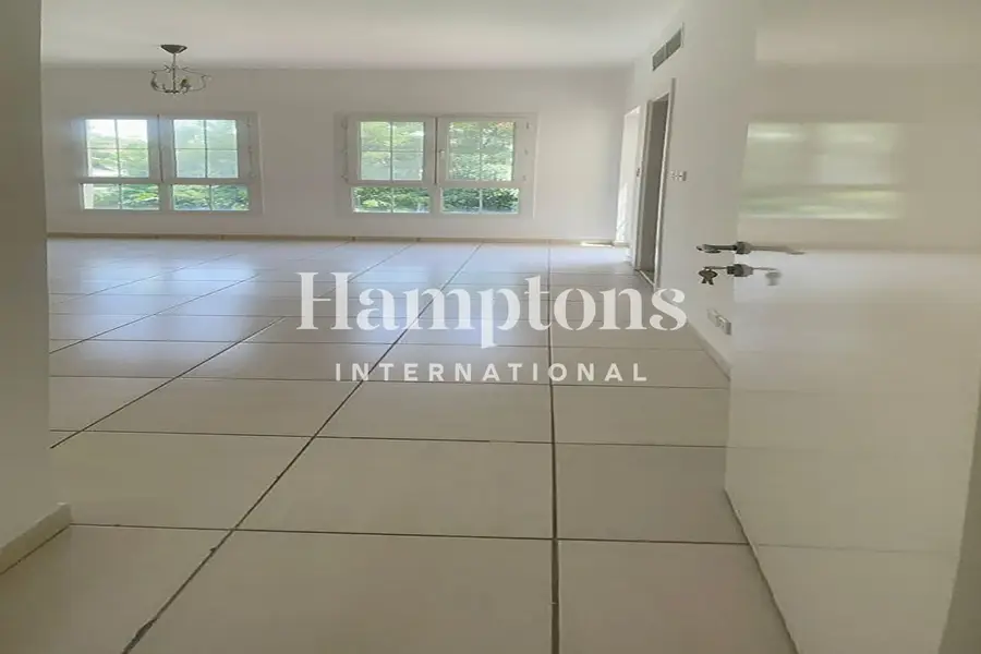 Lake View | Vacant On Transfer | Motivated Seller