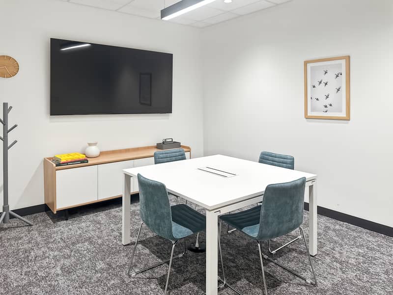 4 Regus_AZ, Sun City - West Palmeras Dr_USA_Centre 8325_Meeting Room 1. jpg