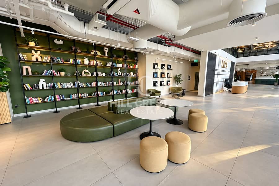 12 Modern Green Office Lounge. png
