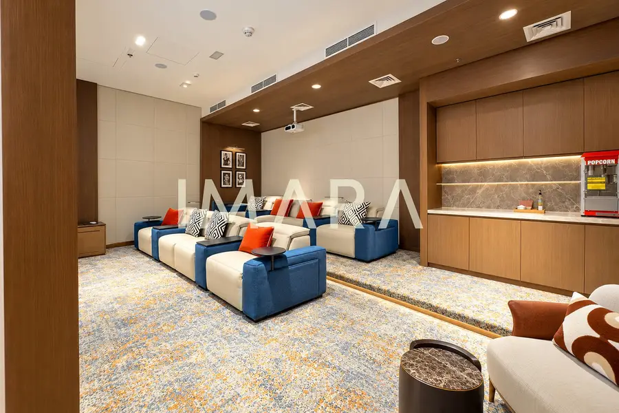 Community View | Tenanted | Luxury Furnishings