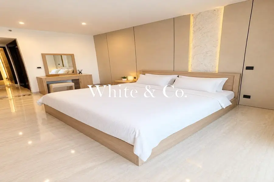 Superb | Refurbished | 1 BR U-Bora Towers