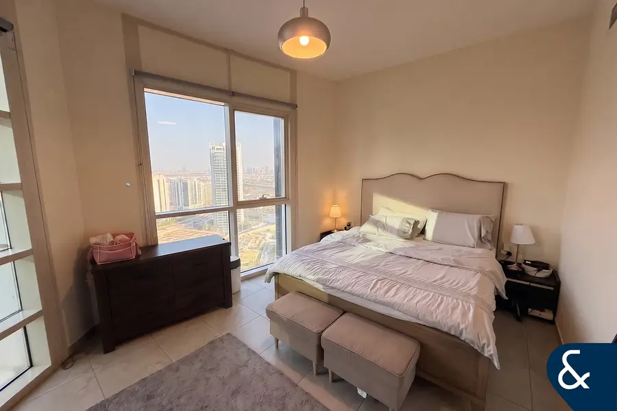 2 Bedroom | High Floor | Lake Shore Tower