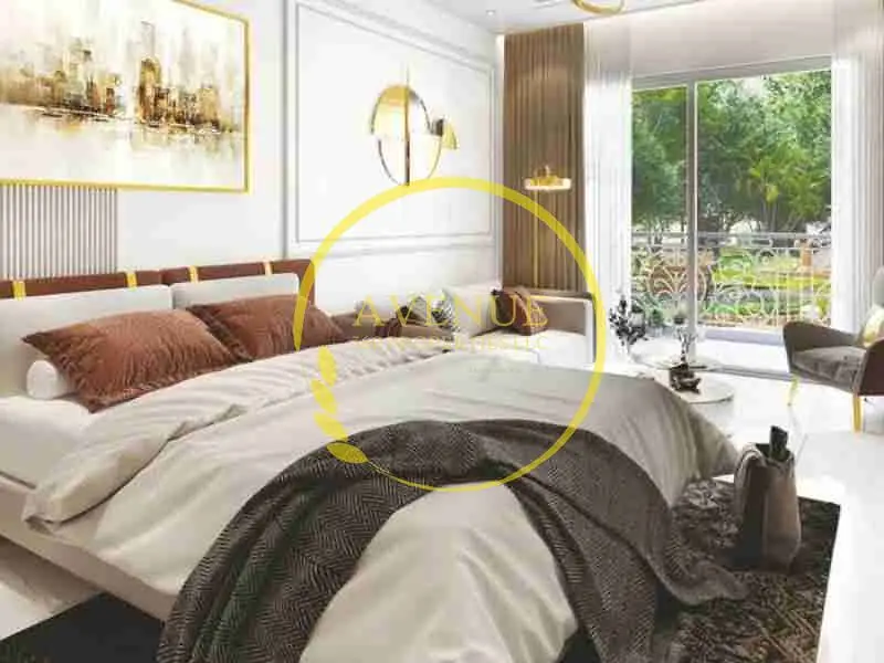Close to Handover | High end finish | In front of Garden | Many amenities | High Roi