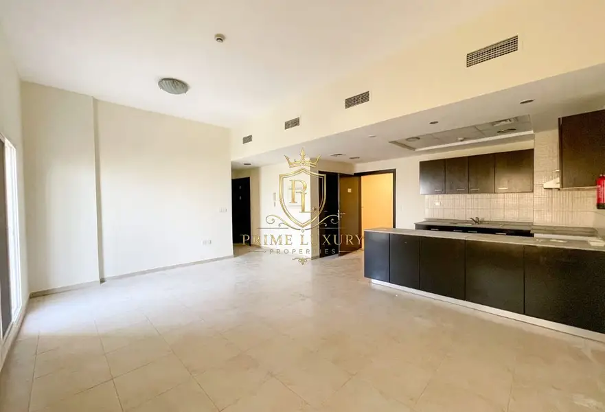 Selling at OP | Spacious | Exclusive | Rented