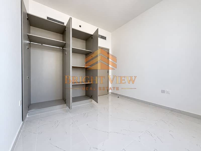 17 Naturally bright apartment interior-5. png
